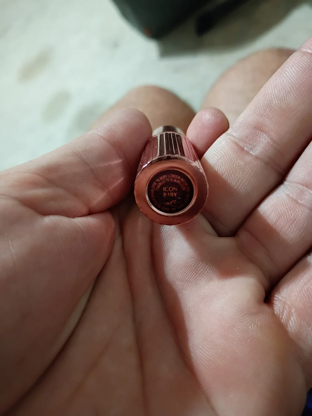Charlotte Tilbury Icon Baby Lipstick - Rose Pink
